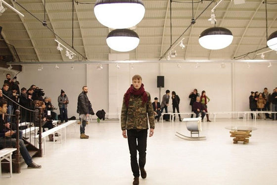 Ελαφρύς LED800w HMI 575w 1.2kw φεγγαριών τρίποδων ηλίου μπαλονιών φωτισμός σκηνής TV ταινιών μπαλονιών