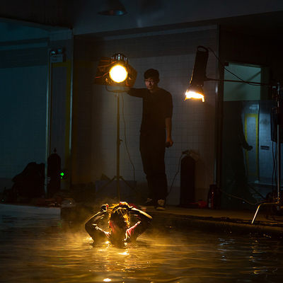 Αυτόματη εστίαση CRI 96 ζουμ Fresnel 5500K φωτογραφίας καμερών φω'των 400w στούντιο των οδηγήσεων τηλεοπτικών επικέντρων ταινιών